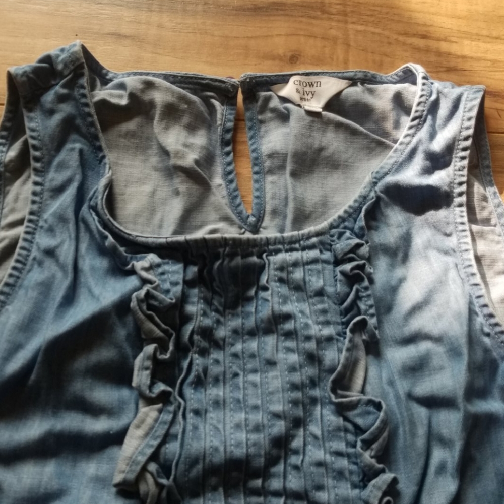 Crown & Ivy Denim Ruffle Pleat Tank Flared Petite